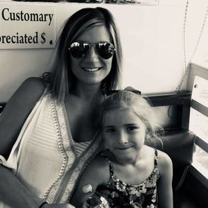 Meet your Posher, Derrick